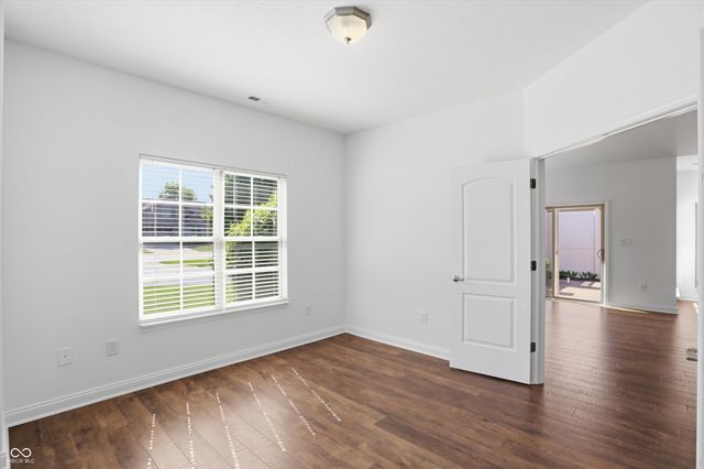 13905 Rue Royale Lane 48, Mccordsville, IN 46055