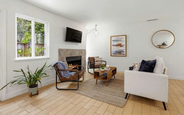 2927 Leotar Circle, Santa Cruz, CA 95062