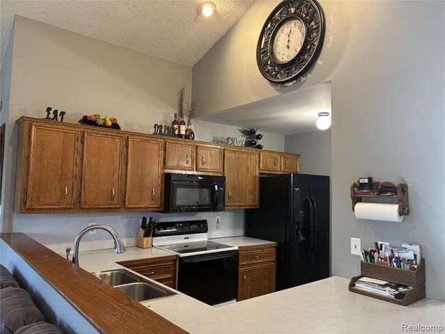 5407 Newcastle Drive, Kentwood, MI 49508