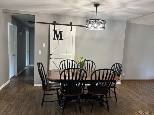 5407 Newcastle Drive, Kentwood, MI 49508