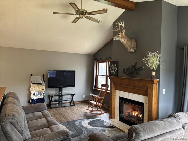 5407 Newcastle Drive, Kentwood, MI 49508