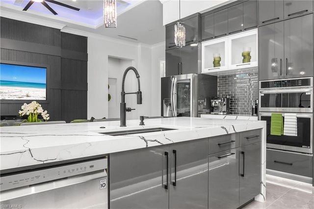 1385 23rd ST SW, Naples, FL 34117