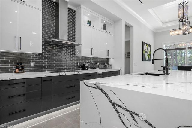 1385 23rd ST SW, Naples, FL 34117