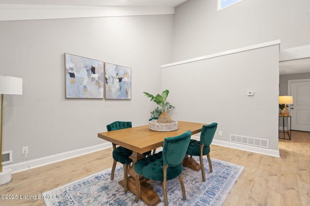 3703 Trail Ridge Rd, Louisville, KY 40241