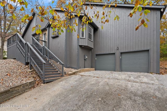 3703 Trail Ridge Rd, Louisville, KY 40241