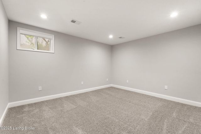 3703 Trail Ridge Rd, Louisville, KY 40241