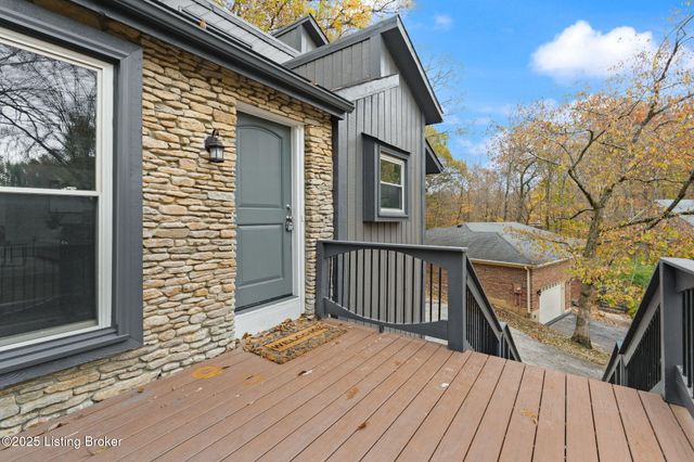 3703 Trail Ridge Rd, Louisville, KY 40241