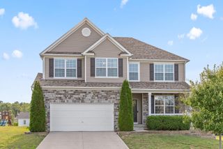 233 Auburn Drive, Newark, OH 43055