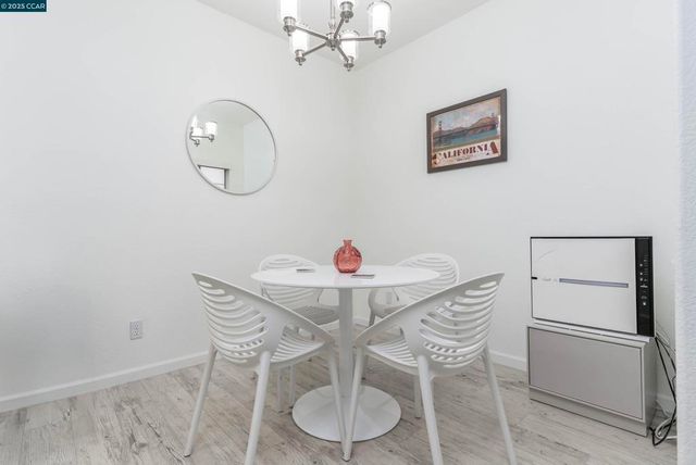 611 Waterford Pl, Pinole, CA 94564