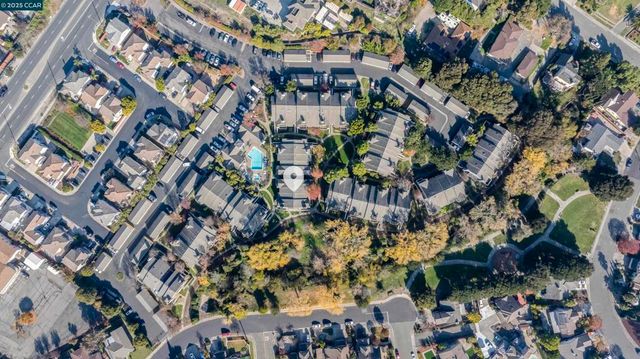 611 Waterford Pl, Pinole, CA 94564