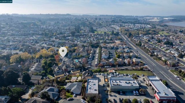 611 Waterford Pl, Pinole, CA 94564