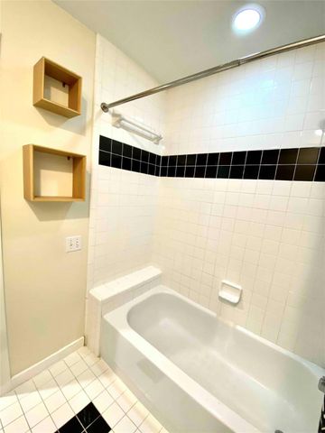 823 Robin Street, Houston, TX 77019