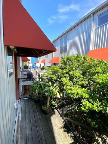 823 Robin Street, Houston, TX 77019