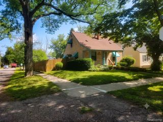 1815 Bowers Street, Birmingham, MI 48009