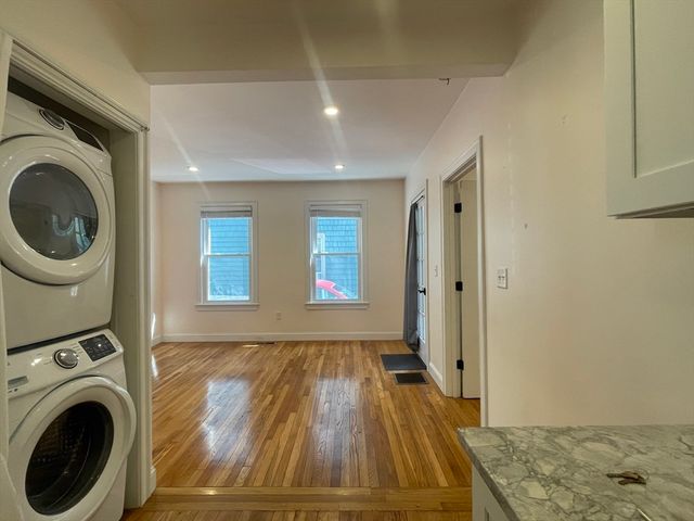 35 Line St 1, Cambridge, MA 02138