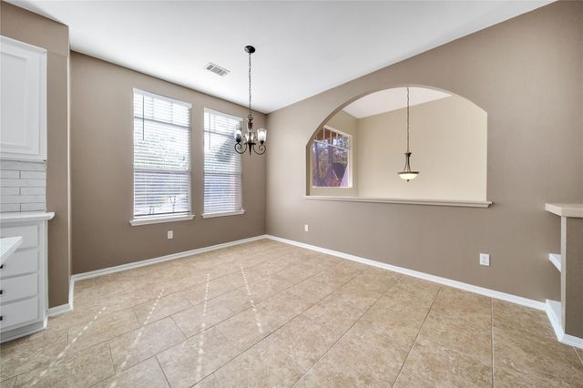 33 Mistyhaven Place, The Woodlands, TX 77381