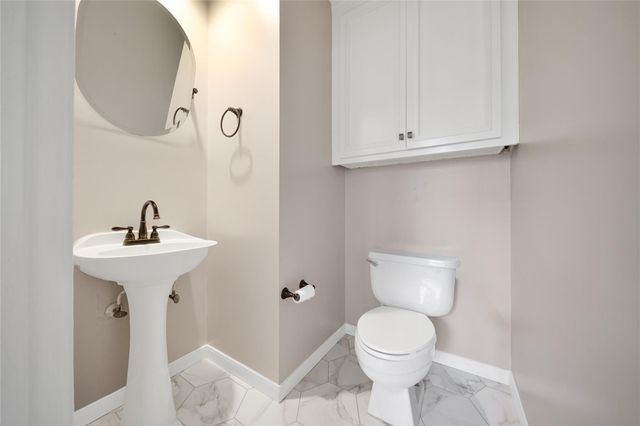 33 Mistyhaven Place, The Woodlands, TX 77381