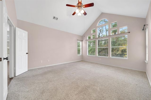 33 Mistyhaven Place, The Woodlands, TX 77381