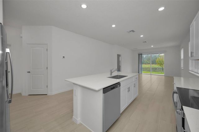 18200 PLEASANTVIEW BOULEVARD, Land O Lakes, FL 34638