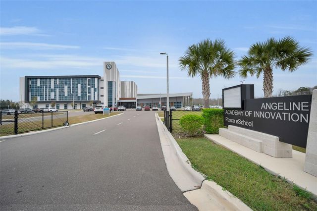 18200 PLEASANTVIEW BOULEVARD, Land O Lakes, FL 34638