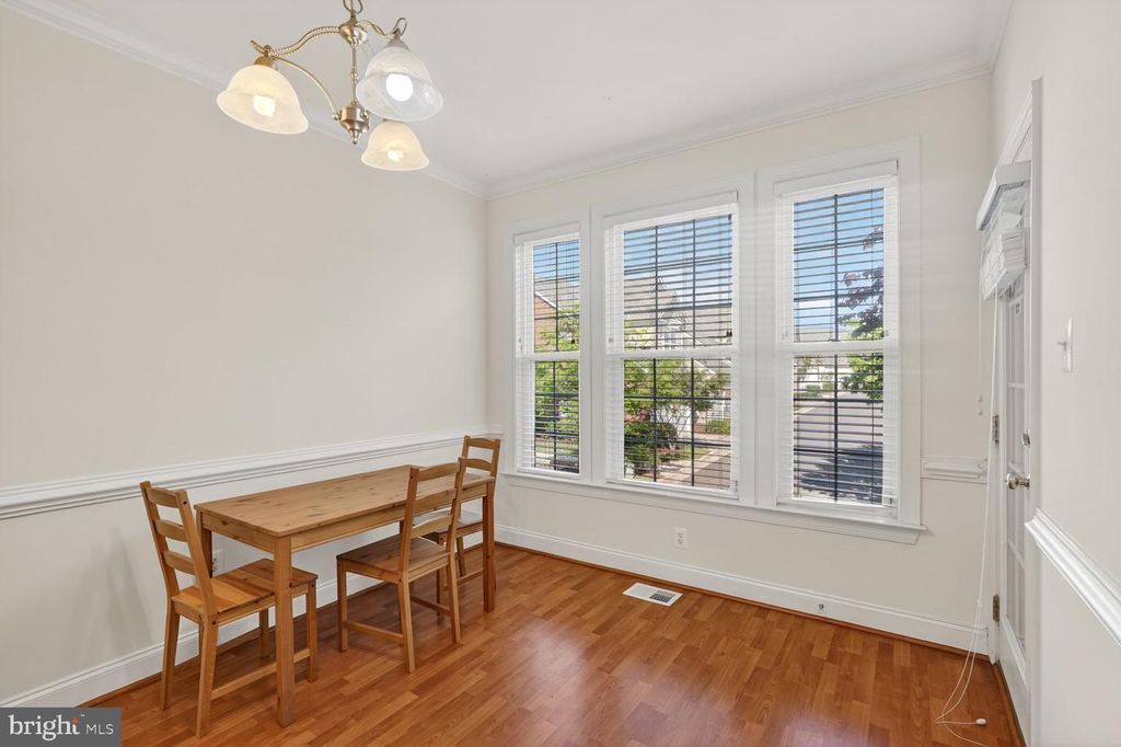 Image 11 of property listing at 12904 LIBERTY'S DELIGHT DR #84A, Bowie, MD 20720