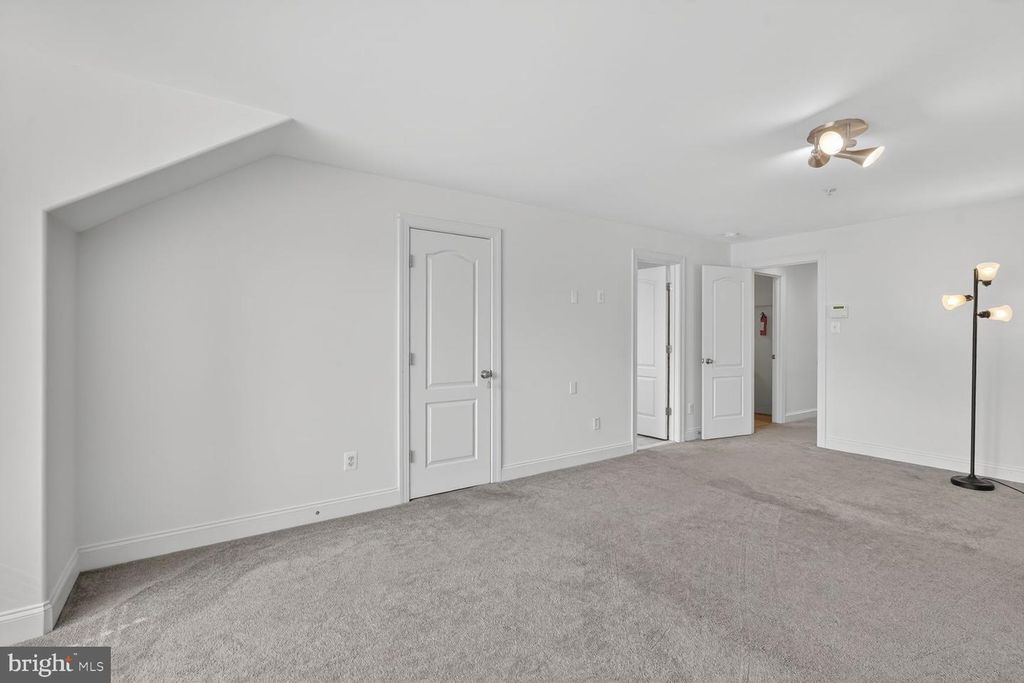 Image 18 of property listing at 12904 LIBERTY'S DELIGHT DR #84A, Bowie, MD 20720
