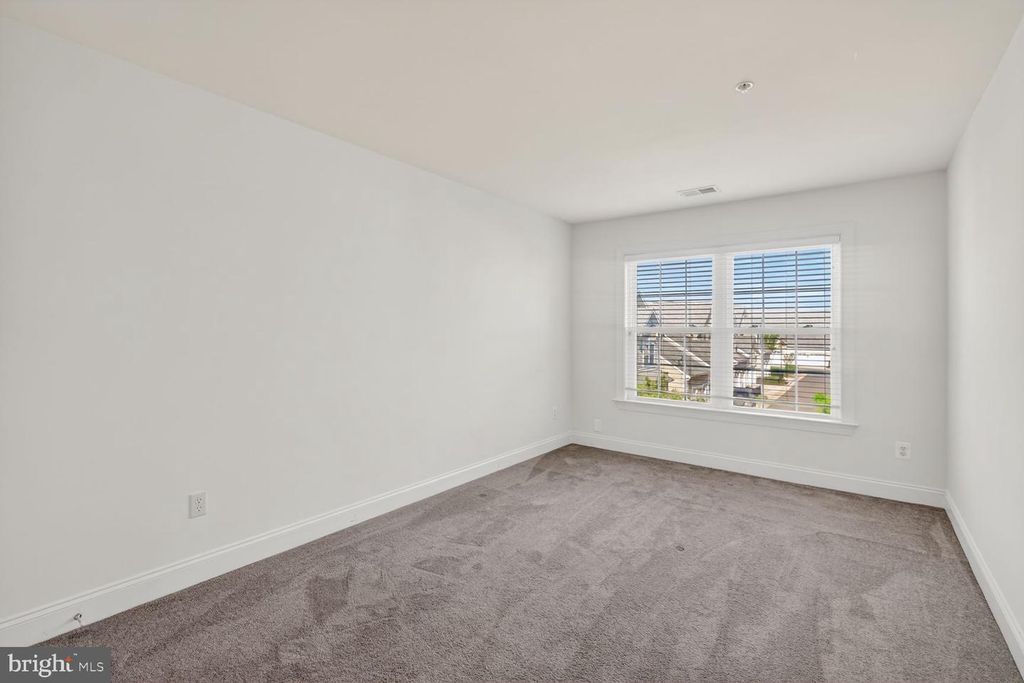 Image 24 of property listing at 12904 LIBERTY'S DELIGHT DR #84A, Bowie, MD 20720