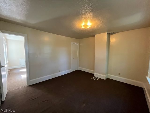 2164 W 45th Street, Cleveland, OH 44102