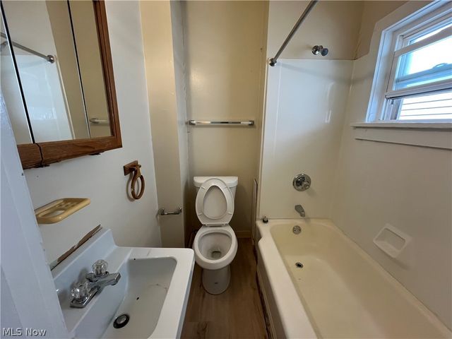2164 W 45th Street, Cleveland, OH 44102