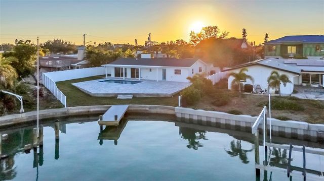 4107 MILLER DRIVE, St Pete Beach, FL 33706