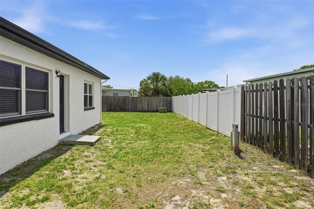 7515 GREYBIRCH TERRACE, Port Richey, FL 34668