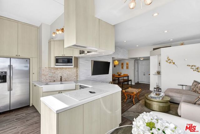 10501 Wilshire Boulevard 1005, Los Angeles, CA 90024