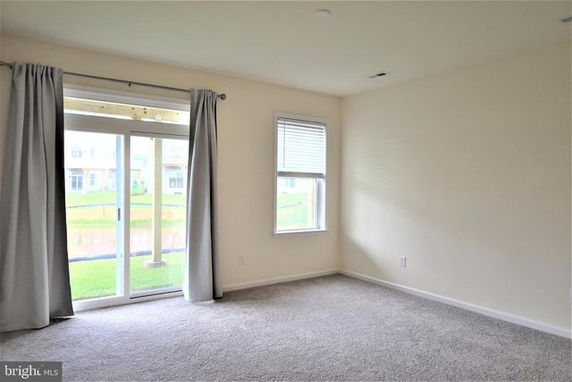 61 BECKER DR, Chalfont, PA 18914
