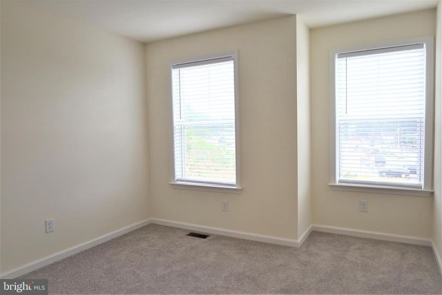 61 BECKER DR, Chalfont, PA 18914