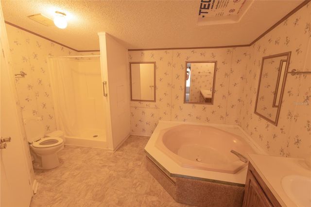 1670 BELMONT AVENUE, Mulberry, FL 33860