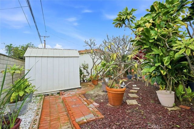 1431 Josie Avenue, Long Beach, CA 90815