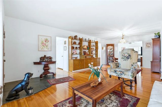 1431 Josie Avenue, Long Beach, CA 90815