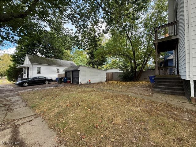 3410 Bosworth Road, Cleveland, OH 44111