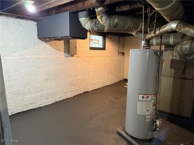 3410 Bosworth Road, Cleveland, OH 44111