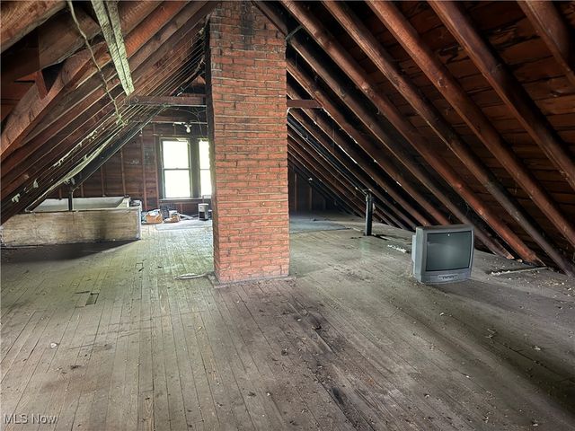 3410 Bosworth Road, Cleveland, OH 44111