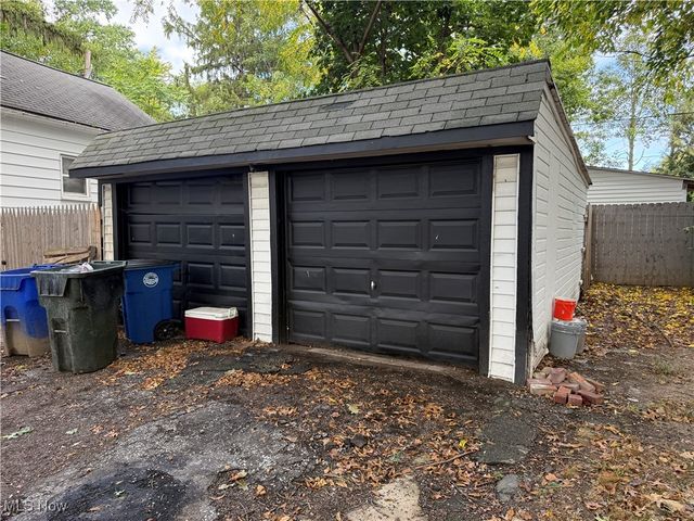 3410 Bosworth Road, Cleveland, OH 44111