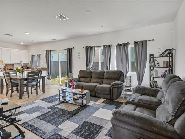 1415 Crimson Lane, Manteca, CA 95336