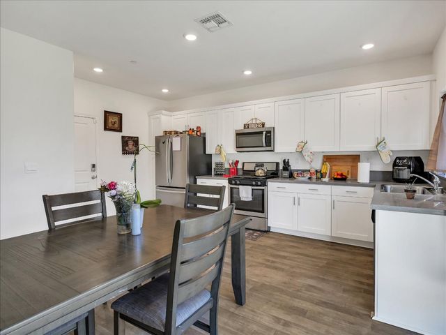 1415 Crimson Lane, Manteca, CA 95336