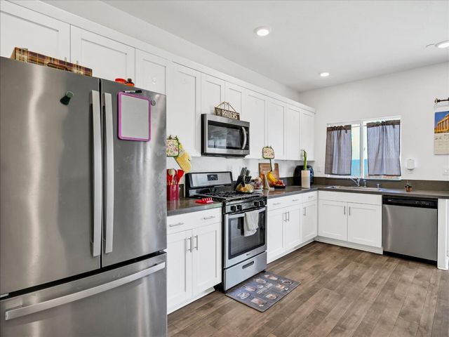 1415 Crimson Lane, Manteca, CA 95336