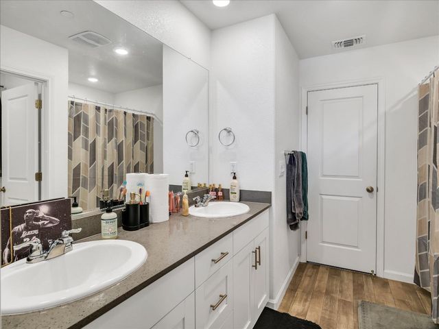 1415 Crimson Lane, Manteca, CA 95336