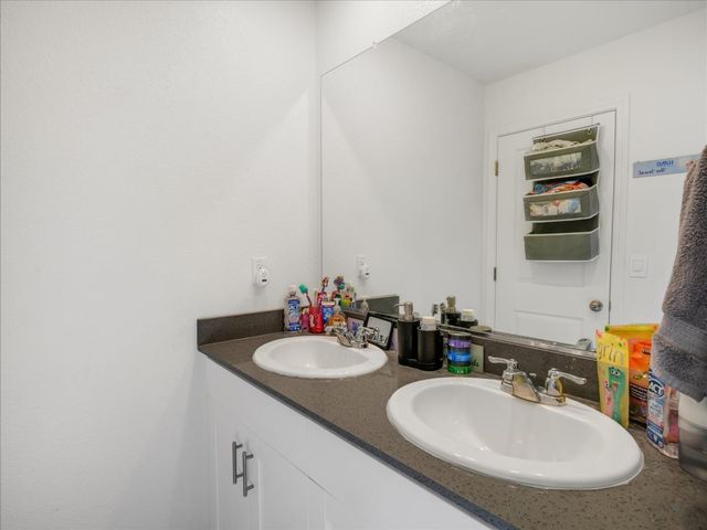1415 Crimson Lane, Manteca, CA 95336