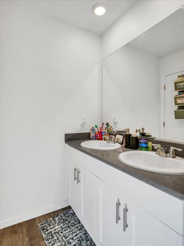 1415 Crimson Lane, Manteca, CA 95336