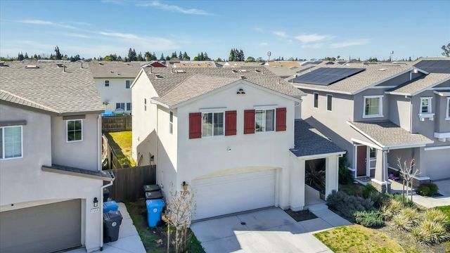 1415 Crimson Lane, Manteca, CA 95336