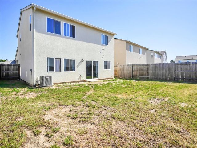 1415 Crimson Lane, Manteca, CA 95336