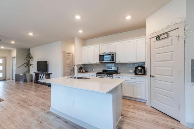 125 Cupreata LN, Leander, TX 78641